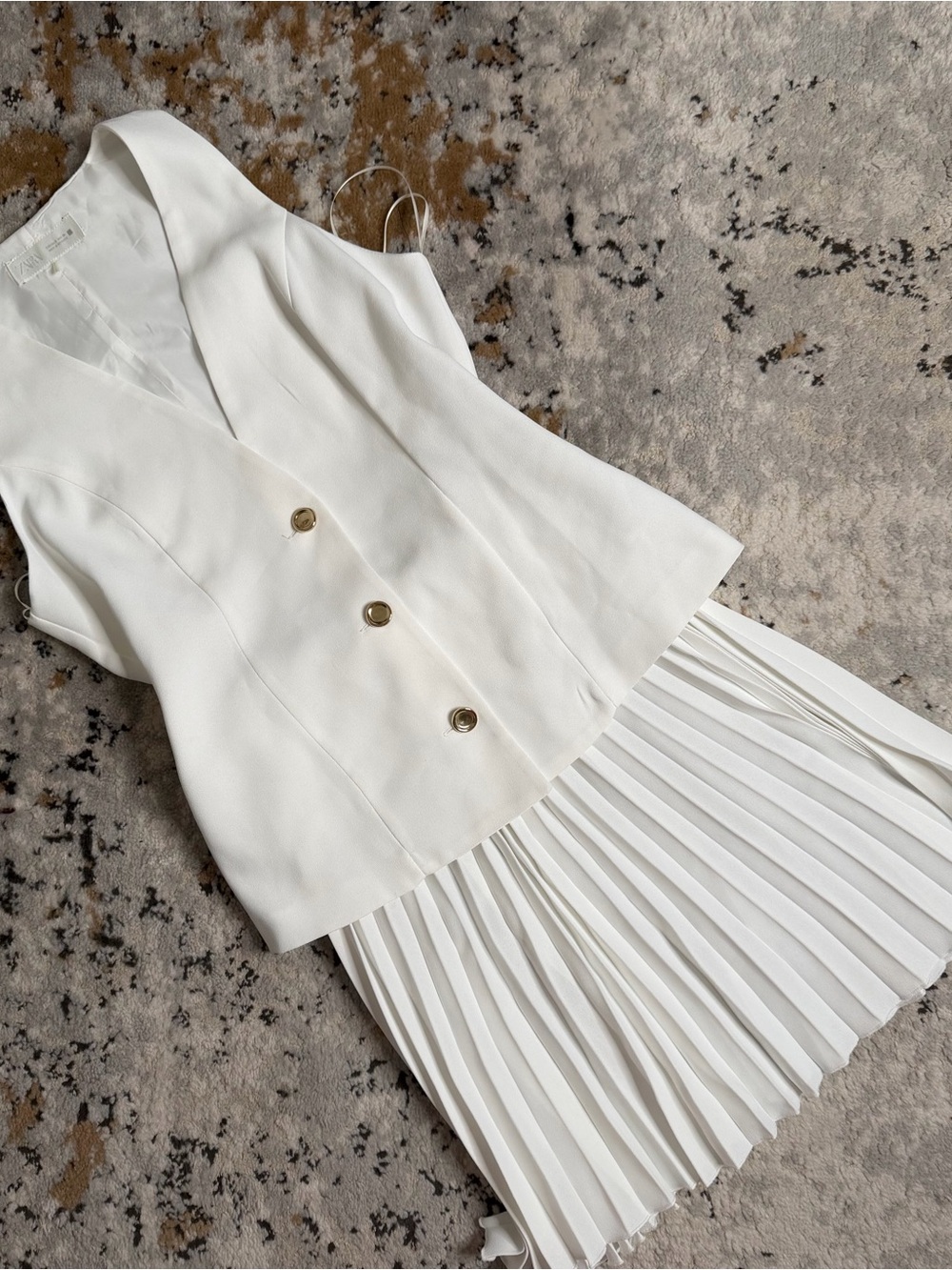 Zara White Sleeveless Double-Breasted Pleated Midi Dress